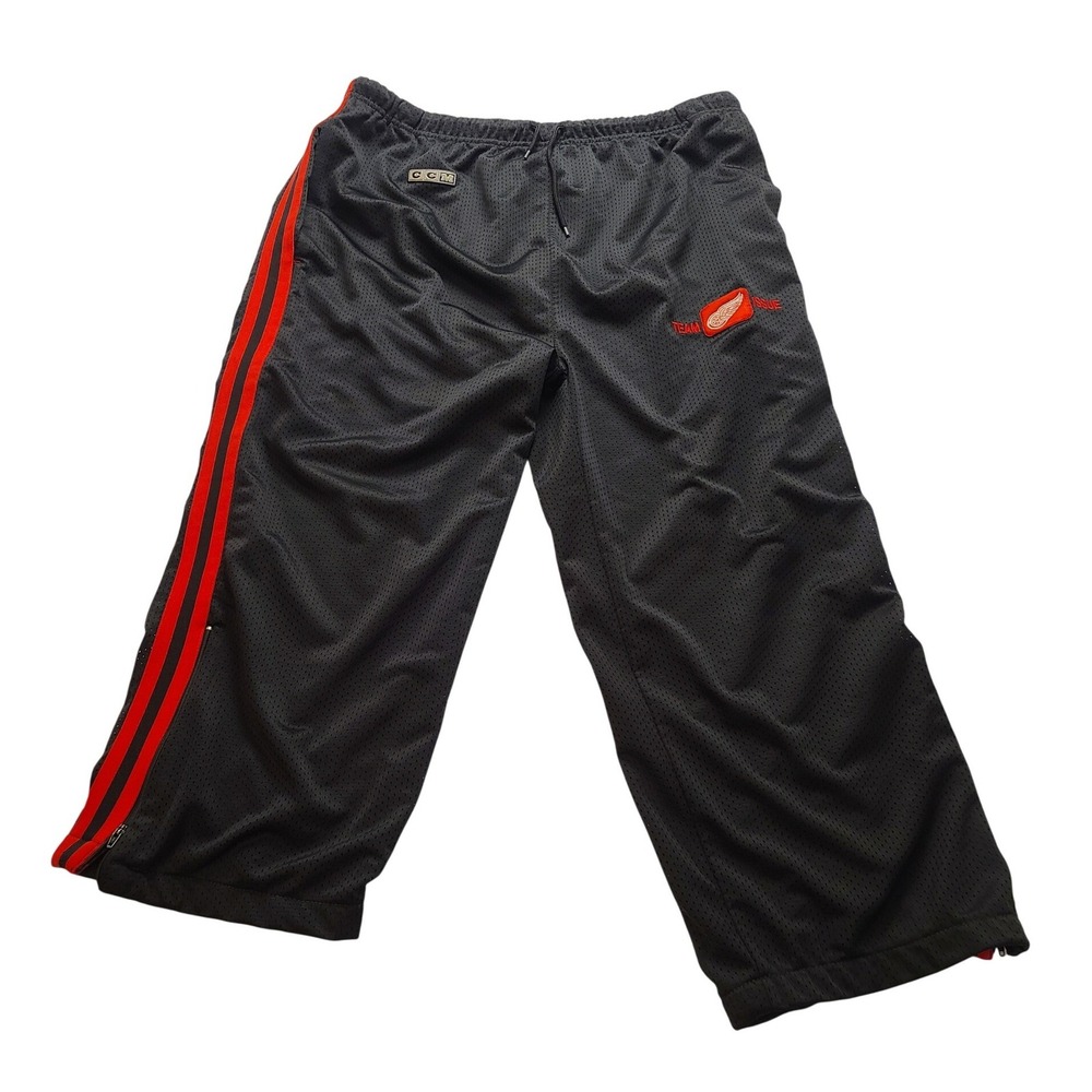 CCM Detroit Red Wings Team Issue Mesh Track‎ Men's Large 34x25 Pants Black Red